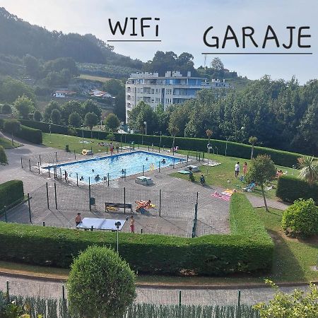 Soleado Piso Con Garaje Y Piscina A 8' Centro Apartment Castro Urdiales Bagian luar foto