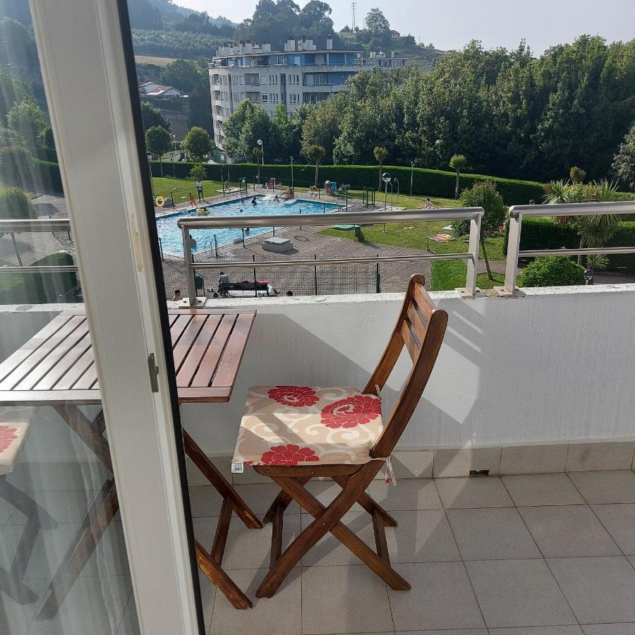 Soleado Piso Con Garaje Y Piscina A 8' Centro Apartment Castro Urdiales Bagian luar foto
