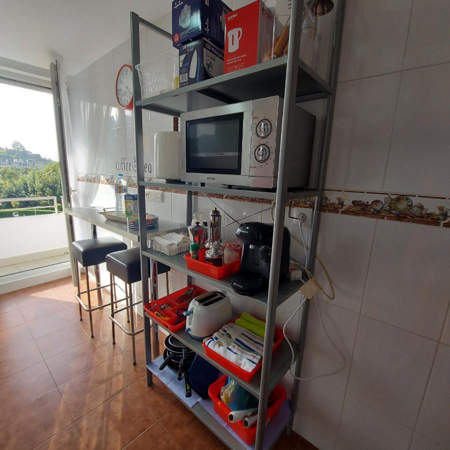 Soleado Piso Con Garaje Y Piscina A 8' Centro Apartment Castro Urdiales Bagian luar foto